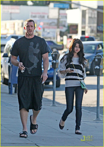 34989, LOS ANGELES, CALIFORNIA - Saturday 17th October 2009 **EXCLUSIVE**Selena Gomez and her mother and step-father, Brian, go for an early dinner at an Indian Restaurant, then on to Target for a shopping spree! Photograph: Nate Jones/Sam Sharma/PacificCoastNews.com ***FEE MUST BE AGREED PRIOR TO USAGE*** UK OFFICE: +44 131 557 7760/7761/7762 US OFFICE: + 1 310 261 9676
