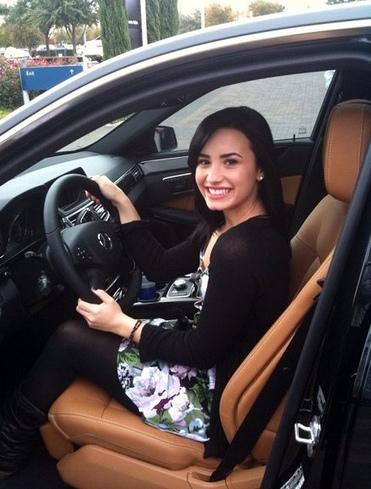 demi-car-3.jpg