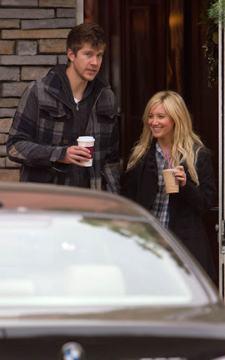 *EXCLUSIVE* Toluca Lake, CA - Ashley Tisdale spent the day after Christmas with her family and her handsome and polite boyfriend, Scott Speer.  After having breakfast at a local cafe, Ashley and Scott grabbed a quick coffee drink from Starbucks to help them jumpstart the day.  GSI Media      December 26, 2009  Steve Ginsburg 310 505-8447 323 423-9397 323 656-2486 Keith Stockwell 310 261-8649 sales@ginsburgspalyinc.com ginsburgspalyinc@gmail.com steve@ginsburgspalyinc.com keith@ginsburgspalyinc.com