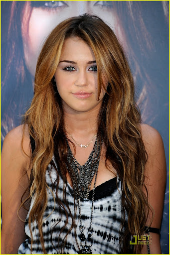 MADRID, SPAIN - MAY 31: Singer Miley Cyrus presents her new Album
"Can't Be Tamed" at the Villamagna Hotel on May 31, 2010 in
Madrid, Spain. (Photo by Carlos Alvarez/Getty Images)