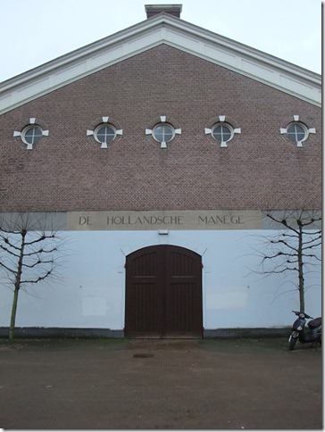manege manege