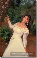 Juhi Chawla (14)