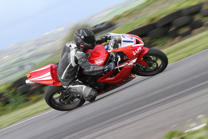 IMAGE: http://lh3.ggpht.com/_5yK23nU-AKk/S-bdzIWMIuI/AAAAAAAADcE/E2znteaCg0M/s720/IMG_1466.JPG