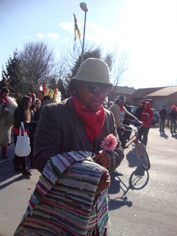 [pust v Dornavi 2011 cigan (2)[3].jpg]