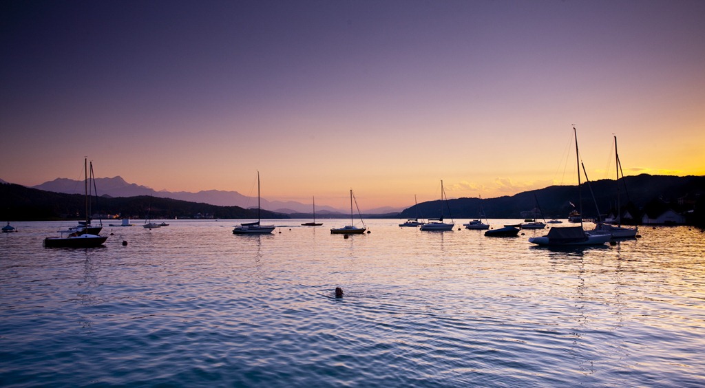 [37-lakes-view[2].jpg]