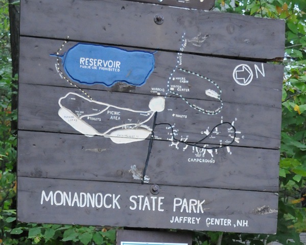 [Monadnock Hike Fall_2010 09 26_2814[1].jpg]