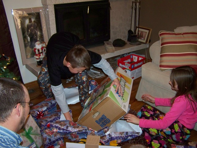 [Christmas 2010 024[4].jpg]