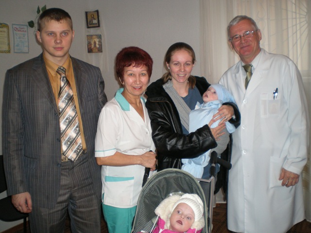 [Ukraine 011 Lawyer Director Wife[2].jpg]