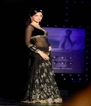 Image Dimension: 300x350 :: Check out Bollywood's Bettys and Veronicas! Check out Bollywood's Bettys and Veronicas!