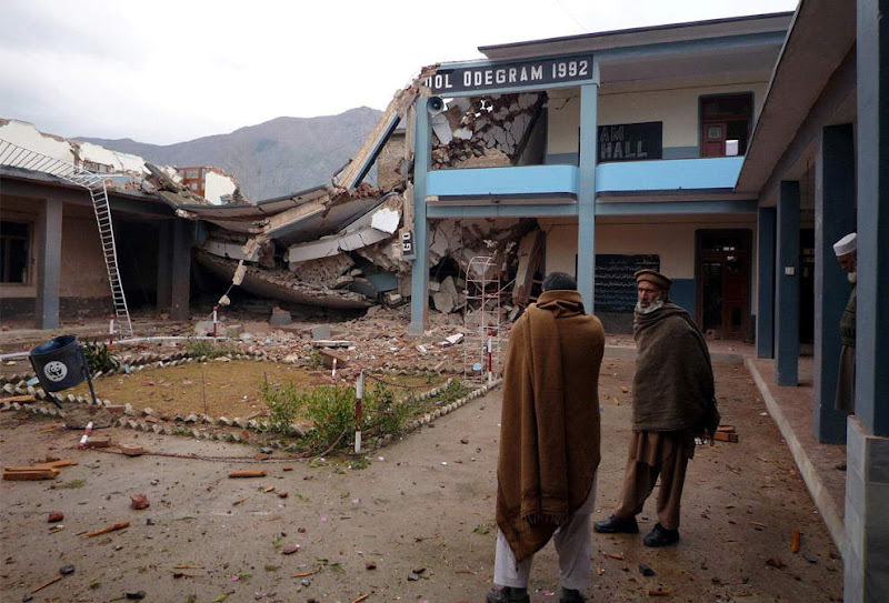 View Larger Image. Current:800x543 Available:990x672 Scenes from Pakistan