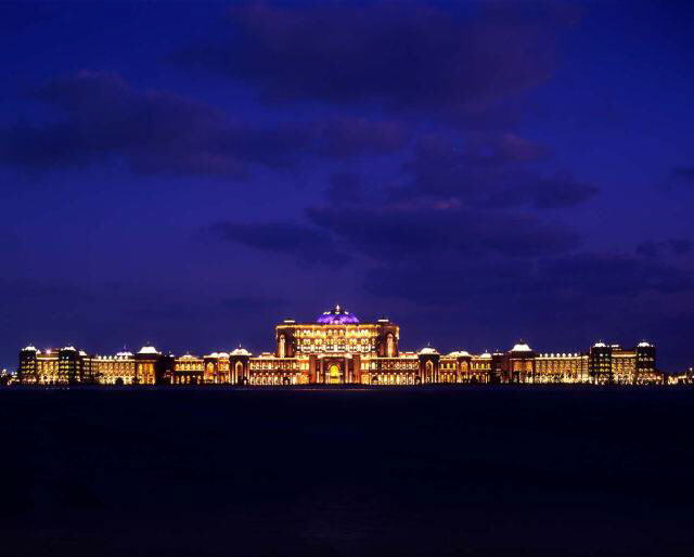 Pics of U.A.E Sultan's Palace...