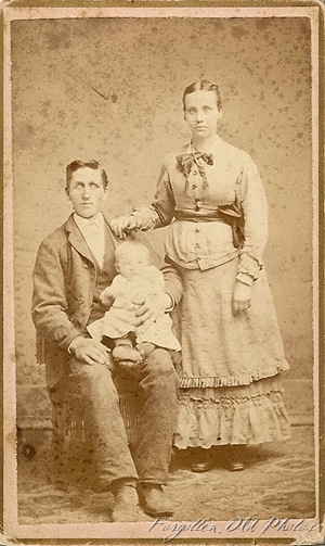 Pioneer Family CdV Solway