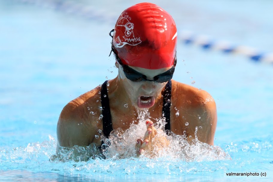 IMAGE: http://lh3.ggpht.com/_6Jdf5m6qU3Y/TFKOndALVvI/AAAAAAAAHDM/iKmRV57zT8A/s912/IMG_8329.JPG