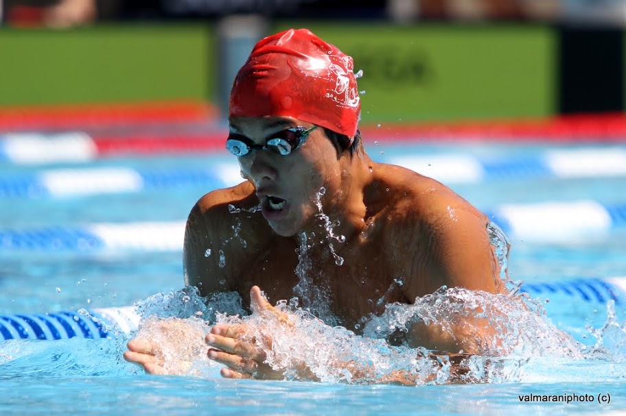 IMAGE: http://lh3.ggpht.com/_6Jdf5m6qU3Y/TFMvpBYzLzI/AAAAAAAAHdI/_tepEQwN4ig/s912/IMG_9883.JPG