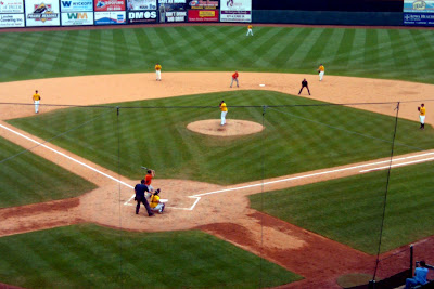 Knoxville vs. Charles City at the semifinal state tournament game