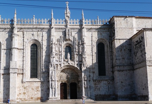 mosteiro dos Jeronimos - porta da igreja mosteiro dos Jeronimos - porta da igreja