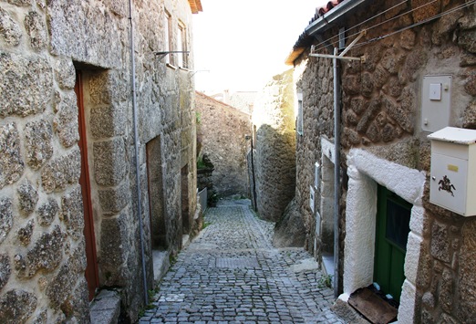 Monsanto - rua da sarça