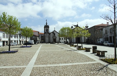 [1.Trancoso -  largo d.dinis 3[5].jpg]