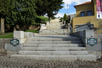 [SabugalGlriaIshizakasubidadoSenhordo[2].jpg]