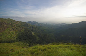 In the fag end..you could see the Kudirai Aaru dam.The place to reach