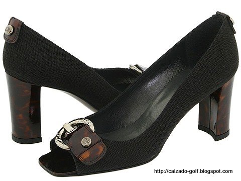 Shoe footwear:shoe-839645