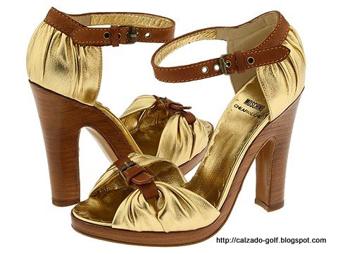 Shoe footwear:shoe-838694