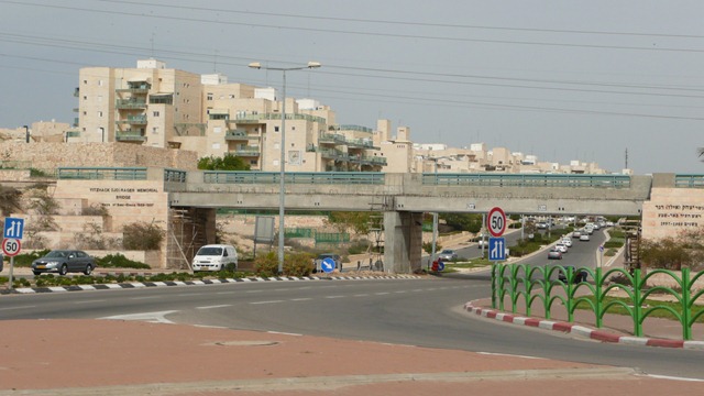 [be'er sheva 091[3].jpg]