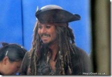 Pirates-of-the-Caribbean-4-Set-Photo-Johnny-Depp-220x150