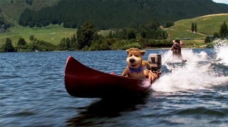 [yogi-bear-waterskiing[3].jpg]