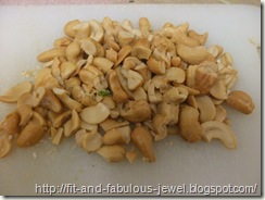 chopped roasted cashews