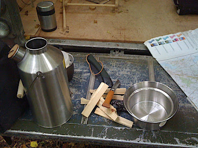Kelly Tea stop. Kelly Kettle (brand new 3pint stainless steel one) and some pine sticks ready on the tailgate for starting up a brew.