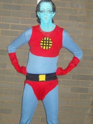 [s400_211_hilarious_captain_planet_costumes_04[5].jpg]