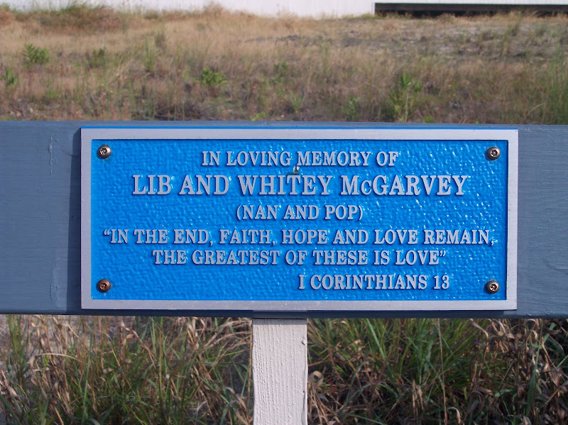 In loving memory ofLib and Whitey McGarvey(Nan and Pop)"In the end faith, hope, and love remain, the greatest of
these is love"1 Corinthians 13