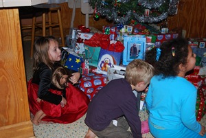 [xmas memas_1224 4413 [2].jpg]