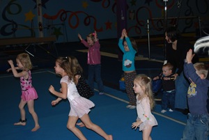 [A 6th Bday party_022010 9 [2].jpg]