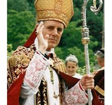 el perdonado papal vió la roja (jue 19 febrero)