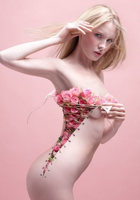 [beautiful-girls-in-photo-manipulations11[3].jpg]