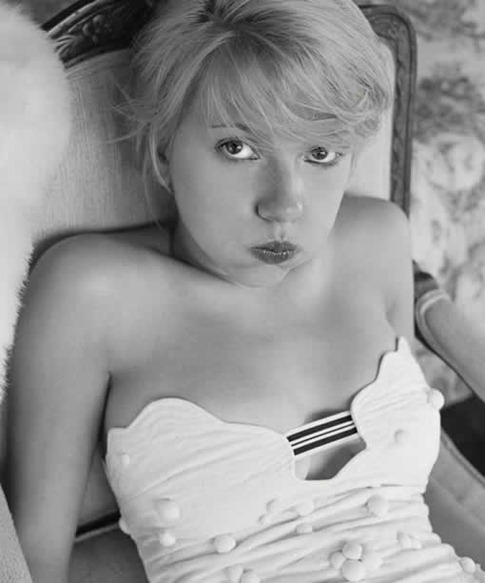scarlett johansson desbaratinando linda sensual sexy (63) scarlett johansson desbaratinando linda sensual sexy (63)