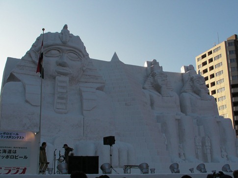 [esculturas neve lindas gelo inverno arte (21)[5].jpg]