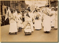 Suffrage_parade-New_York_City-May_6_1912