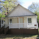 309-19th-mantlo.jpg