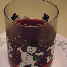Blackberry Iced Tea With Cinnamon and Ginger