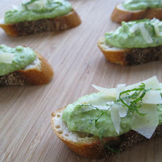 Spring Pea and Ricotta Crostini