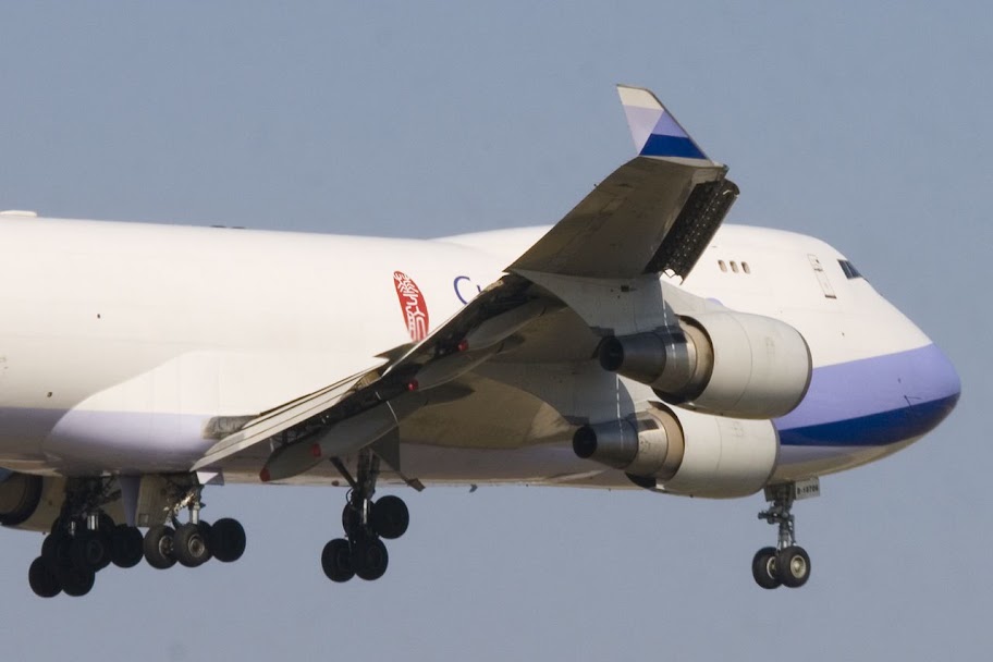 B-18705.jpg