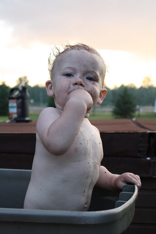 [CarnivalandDirt7.9.101482.jpg]
