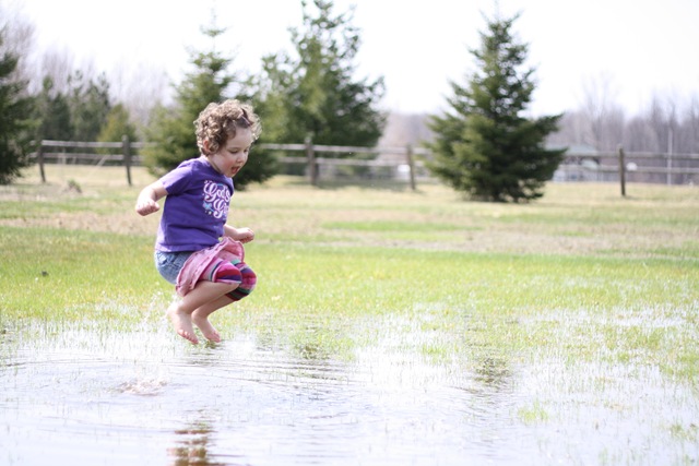 [Puddle Jumping 010[3].jpg]