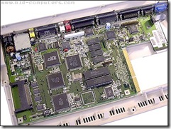 Commodore_Amiga1200_MotherBoard_1