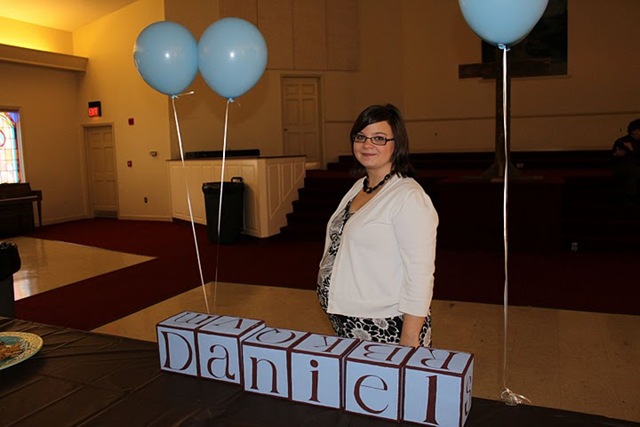 [daniel baby shower 033[2].jpg]