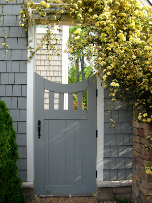 Defining Your Home, Garden and Travel: Garden Walls and Fences