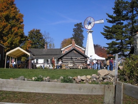 [Waterloo Pioneer Days 2010-3[5].jpg]
